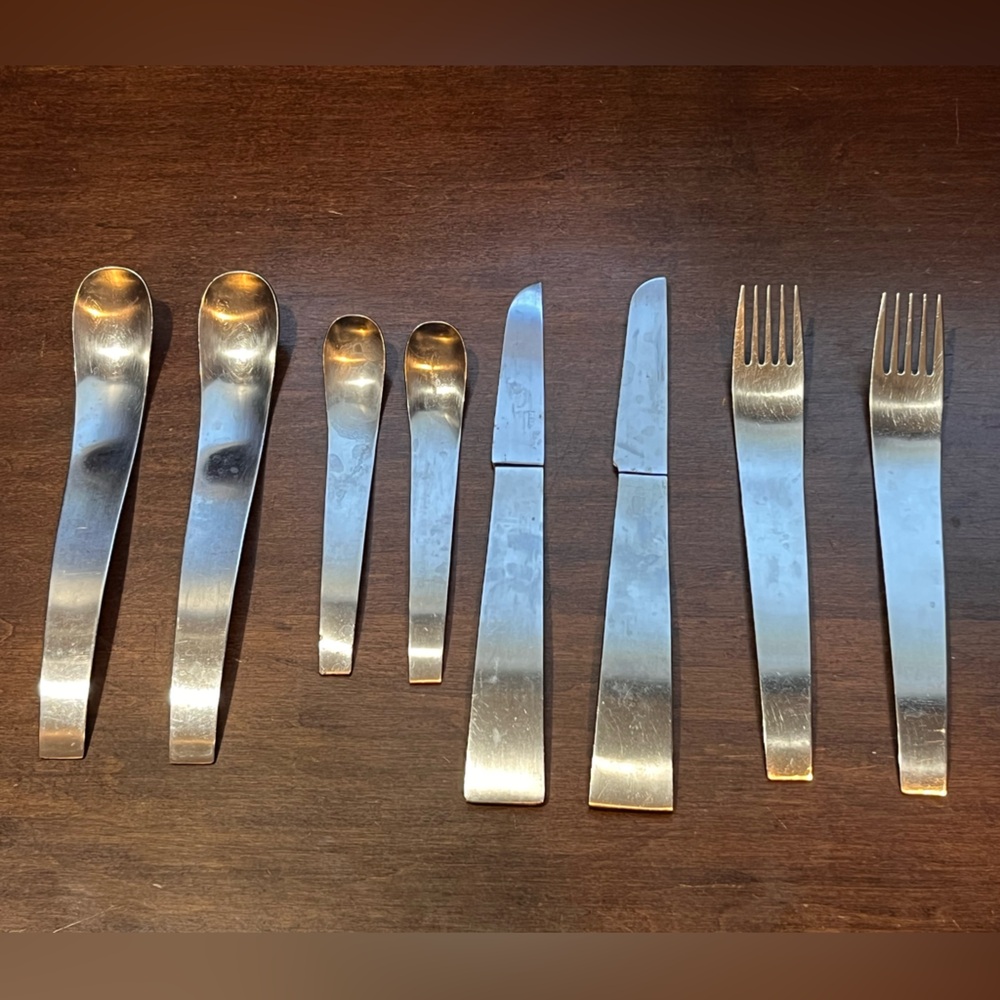 Mono Flatware Set - Picture 3 of 5